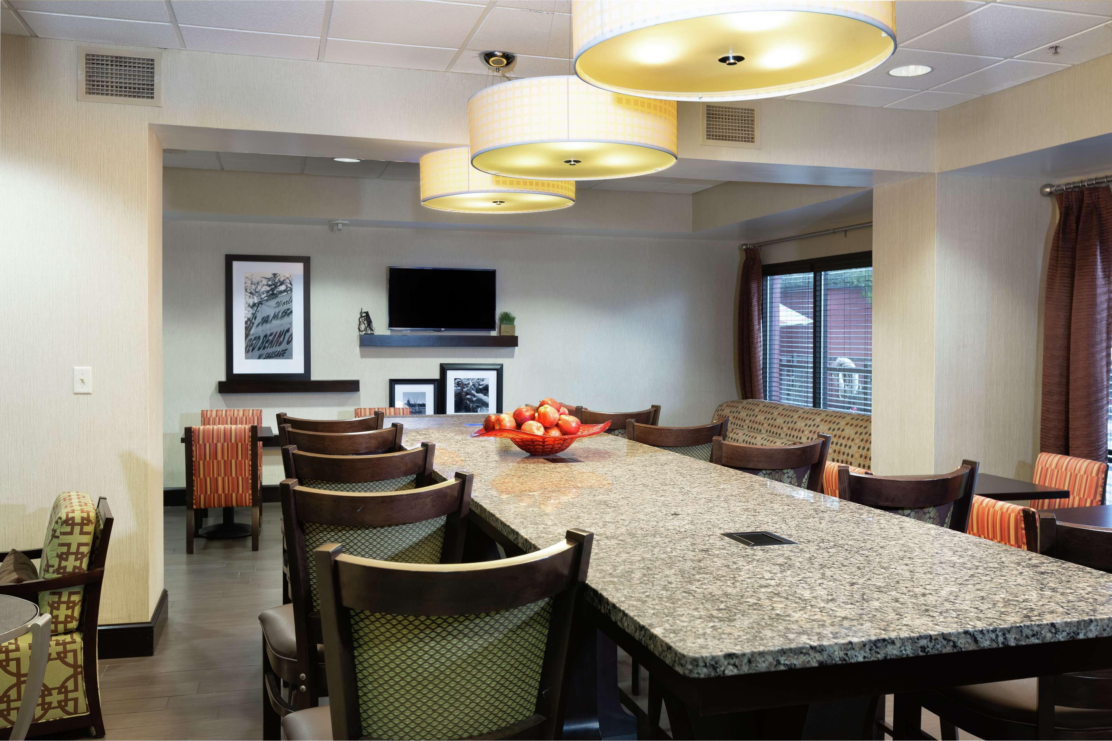 Hampton Inn Houma Exterior photo