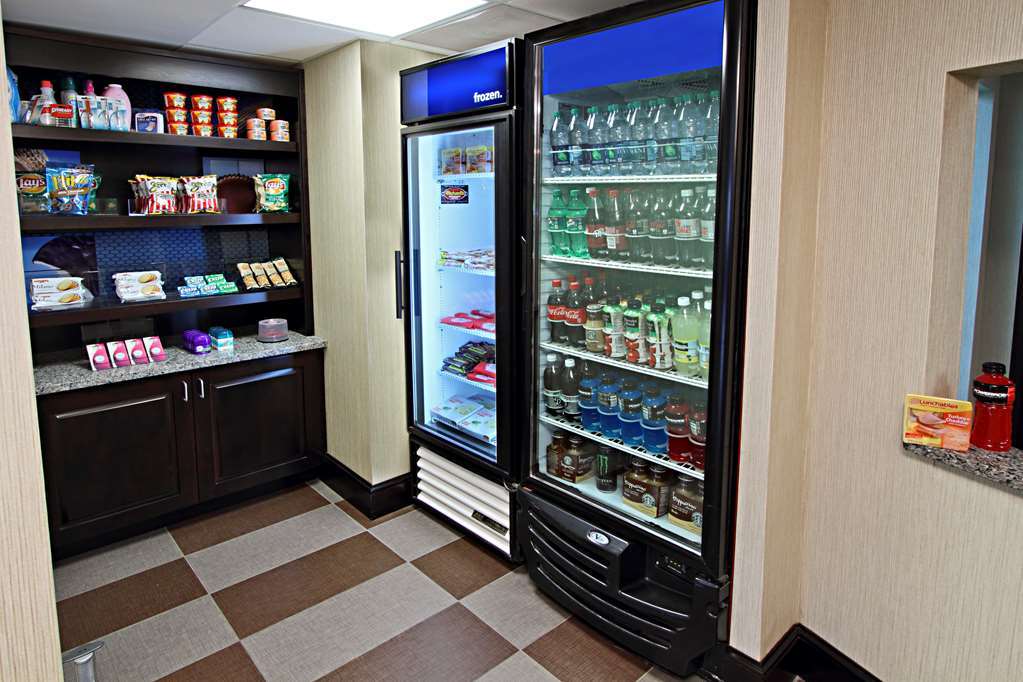 Hampton Inn Houma Interior photo