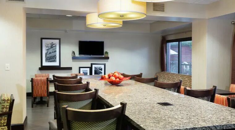 Hampton Inn Houma Exterior photo